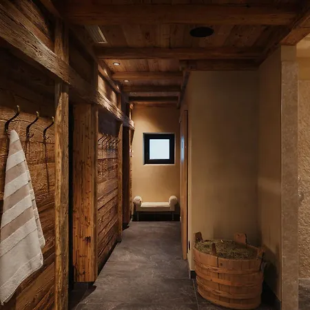 Hotel Laguscei Dolomites Mountain Arabba