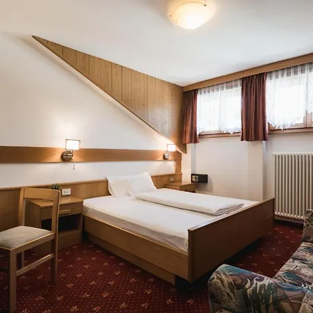 Laguscei Dolomites Mountain 3* Arabba