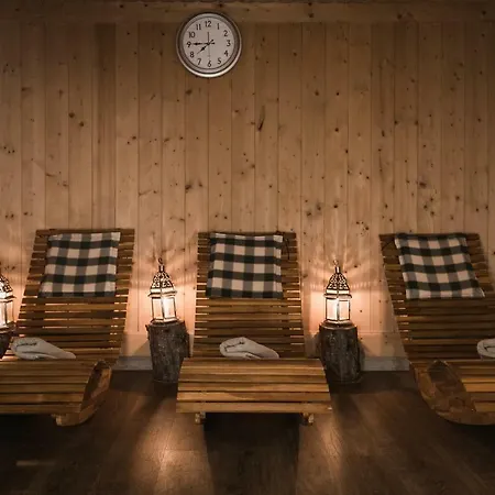 Laguscei Dolomites Mountain Hotel